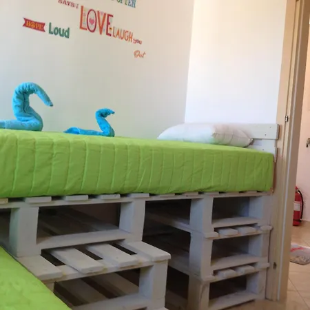 Kazarma At Village * Klísmata