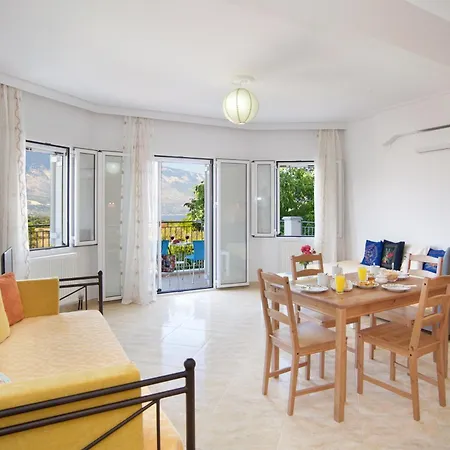 Kazarma At Village * Klísmata