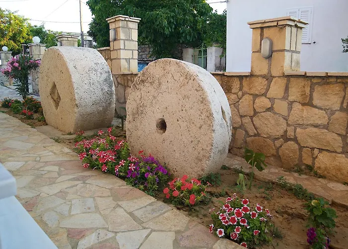 Kazarma At Village Appartement Klísmata